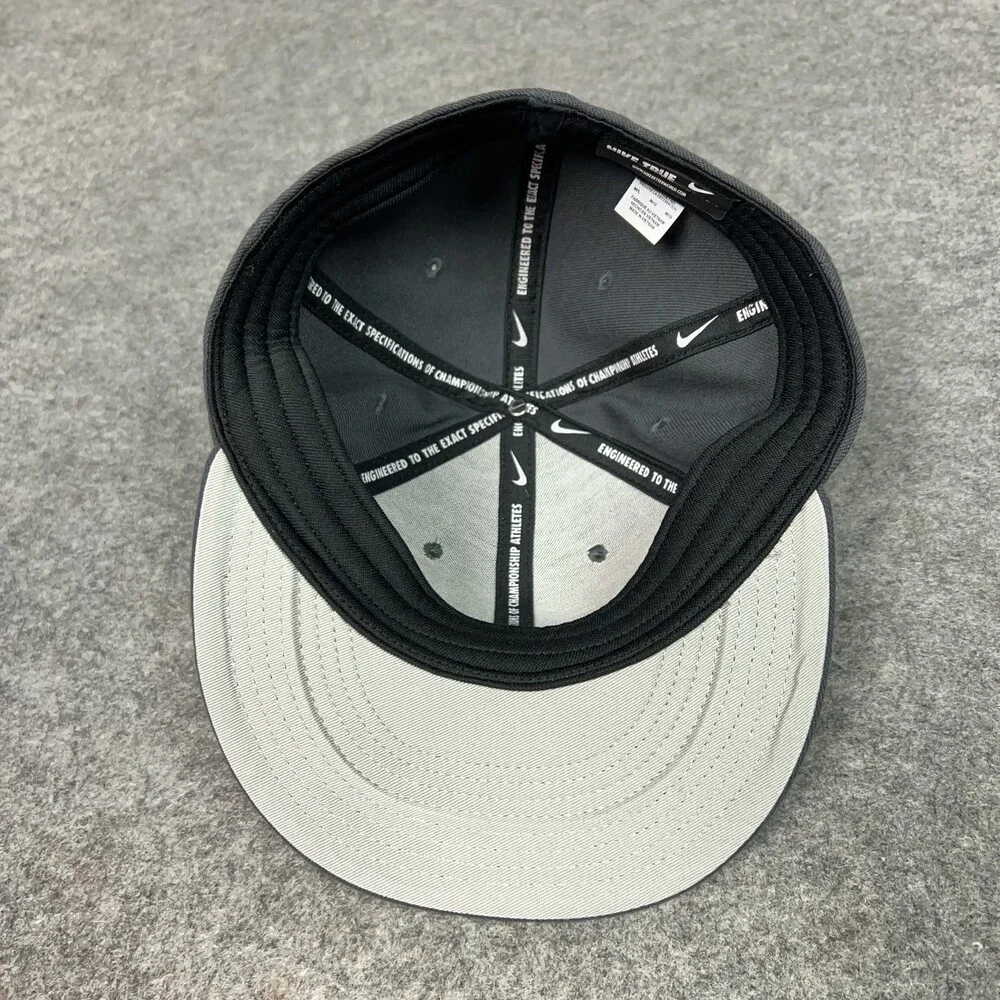 Michigan State Spartans Hat Cap Flex Mens Medium NCAA Basketball Nike‎ Dri Fit